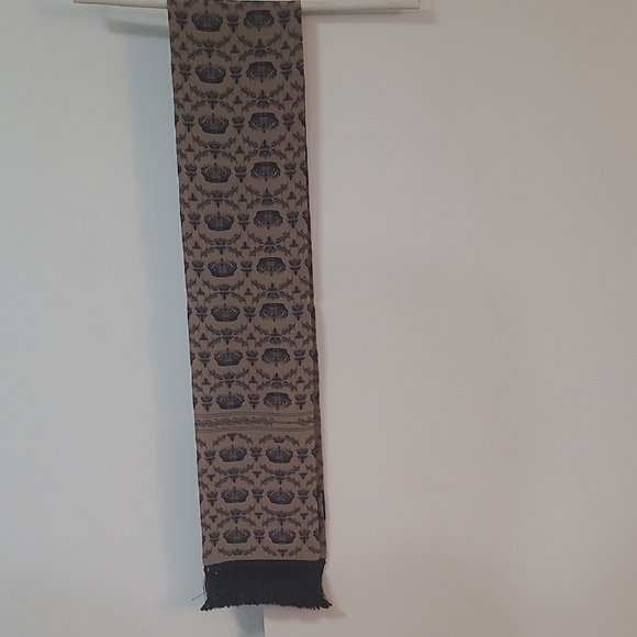 Dolce & Gabbana Black and Tan Scarf